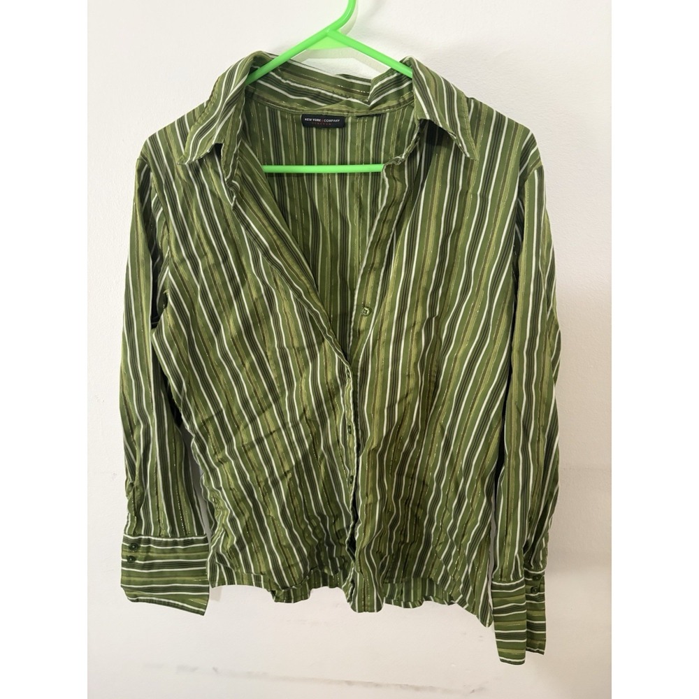Women's New York And Company Stretch Button Up Shirt Stripped Green Size Small